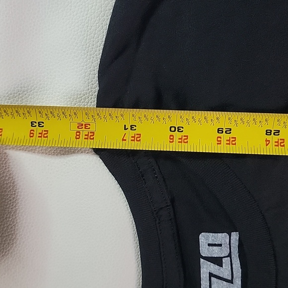 Unisex Adult Lizzo NAILS Graphic Tee XXL - Picture 6 of 8